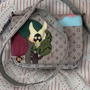 Vintage Eclectic Louis Vuitton Artistic Crossbody Bag - preloved